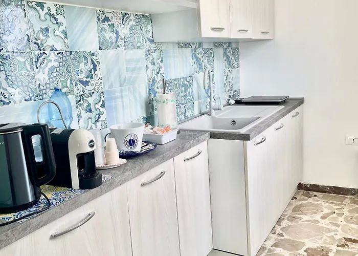 Nocleg ze śniadaniem Acquamarina Deluxe 3*