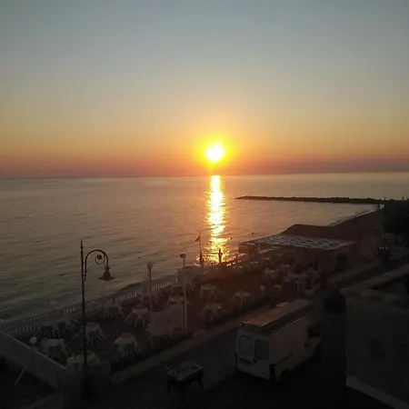 Bed & Breakfast Acquamarina Deluxe 3*